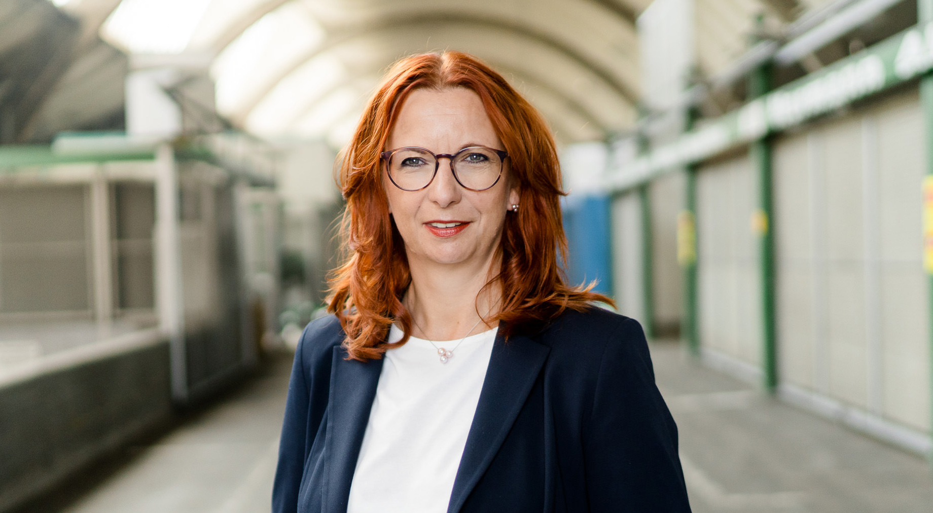 Ein Foto der Geschäftsführerin Eliane Steinmeyer in der Großmarkthalle