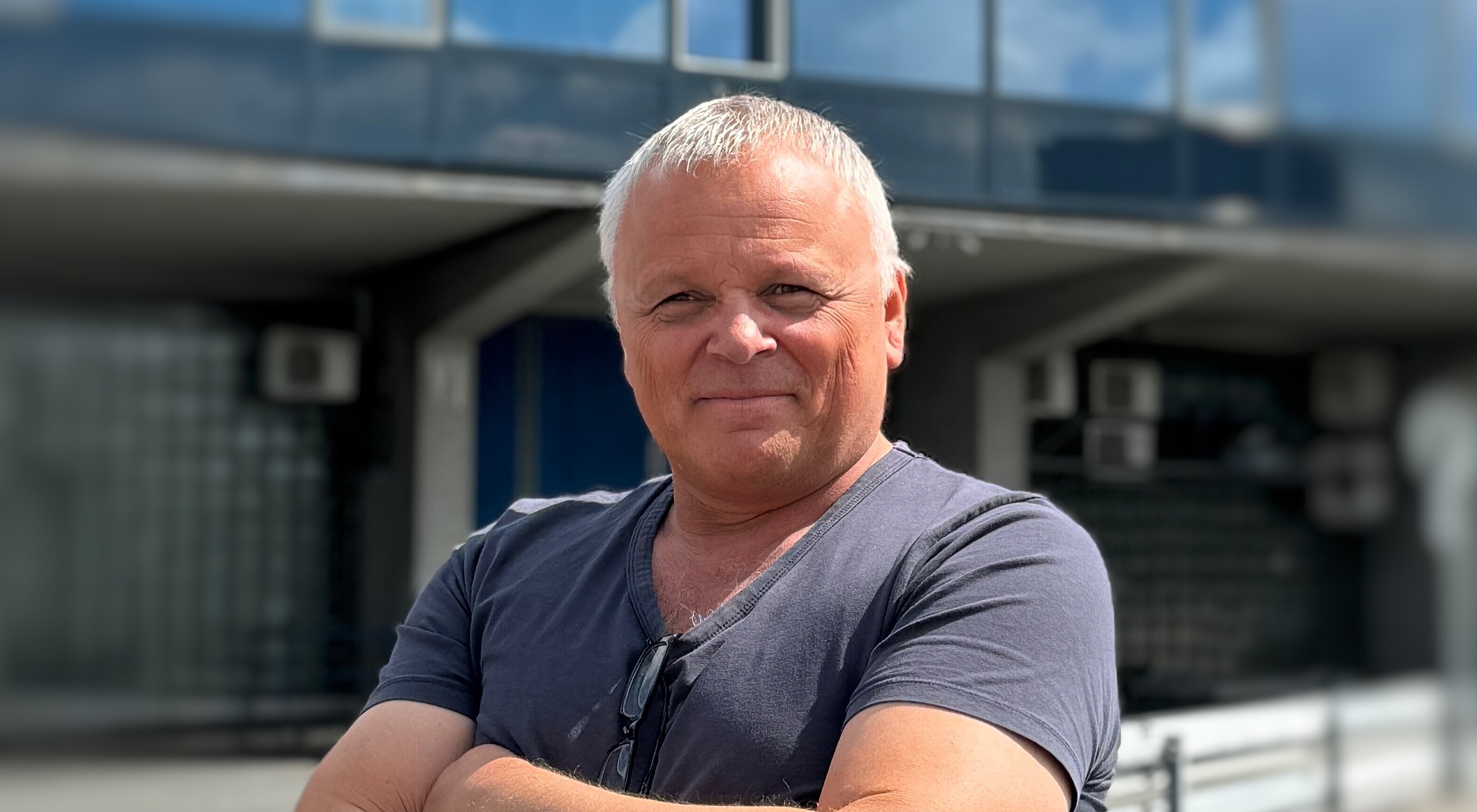 Oliver Lühr vor der Großmarkthalle